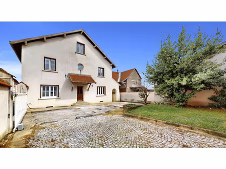 vancia maison 165 m² 4 chambres sur terrain clos de 392 m²