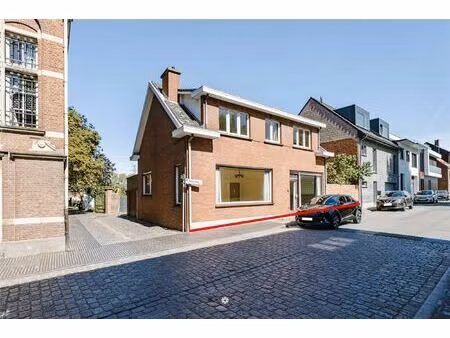 huis te koop in kallo met 3 slaapkamers