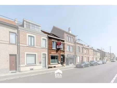 à vendre : maison spacieuse avec garage et 5 chambres à tien