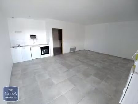 location appartement 2 pièces 48m² comines 59560