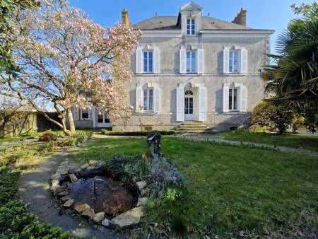vente maison piscine à la planche (44140) : à vendre piscine / 195m² la planche