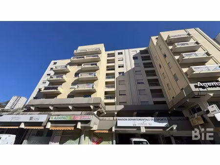 vente bureau tulle 19000