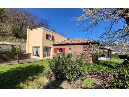 maison chazeaux m² t-6 à vendre  298 000 €