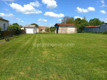 vente terrain 985 m² à mervent (85200)  30 500 €