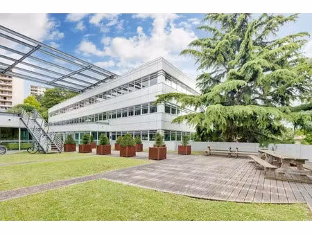 bureaux à louer ecully!