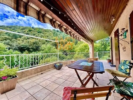 maison traversante  r+1  terrasse  jardin  piscine  calme  lumin