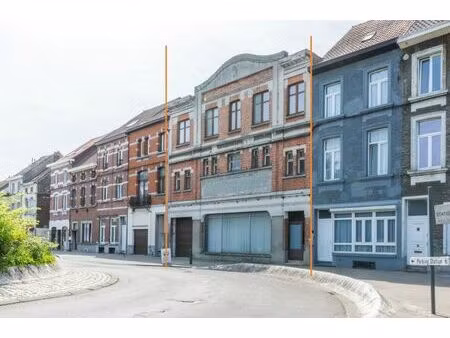 atelier/entrepot (472m²) & bureaux + app !