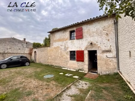 vente maison à frontenay-rohan-rohan (79270) : à vendre / 71m² frontenay-rohan-rohan