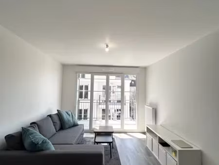 location meublée appartement 2 pièces 46 m² à levallois-perret (92300)  1 250 €
