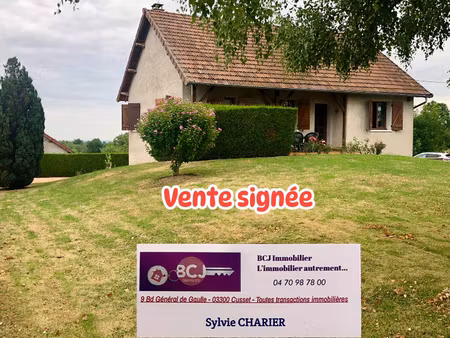 à 10 mn de cusset : agréable pavillon (vie de plain-pied) av