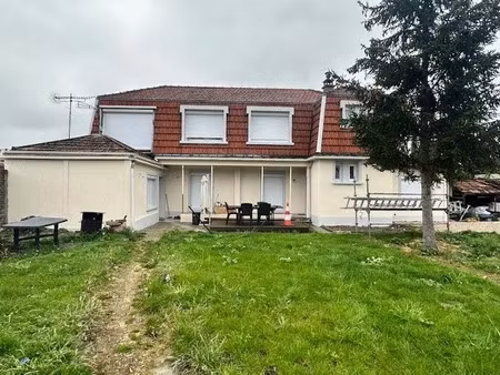 location meublée maison 6 pièces 140 m² à le blanc-mesnil (93150)  1 850 €