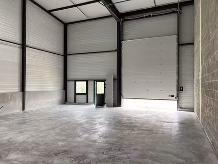 à louer – local d’activité de 137 m² – edifiz village quimper guelen