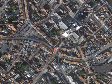 superbe espace commercial a louer!