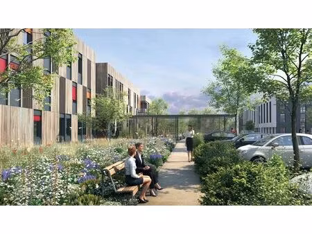 location local professionnel 6 892m²