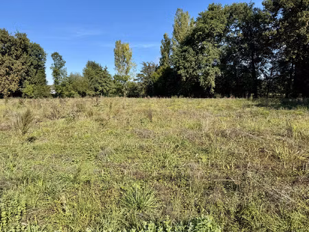 achat terrain 4 600m² varetz 19240