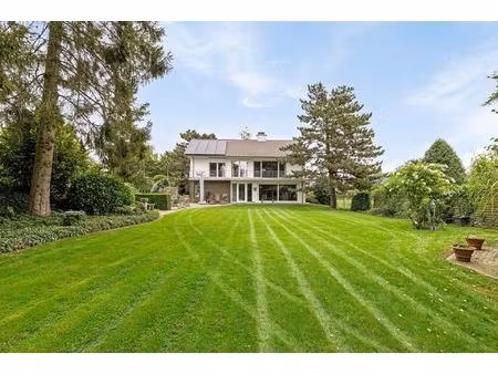 prachtig eigendom op mooi perceel