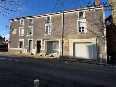 vente maison à coulonges-sur-l'autize (79160) : à vendre / 224m² coulonges-sur-l'autize