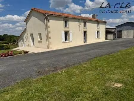 vente maison au busseau (79240) : à vendre / 153m² le busseau