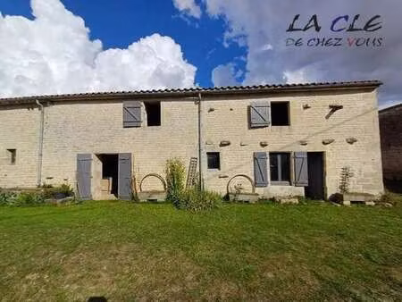 vente maison à villiers-en-plaine (79160) : à vendre / 151m² villiers-en-plaine