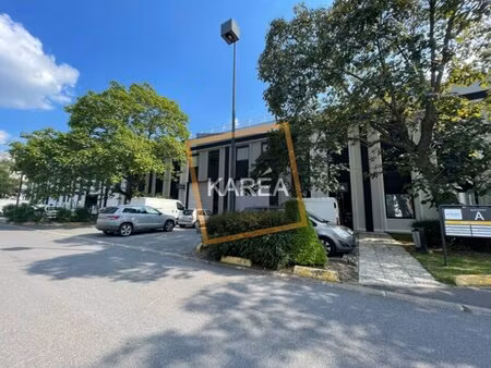 location local professionnel 286m² lognes 77185