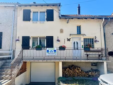 maison de village mitoyenne 121 m²