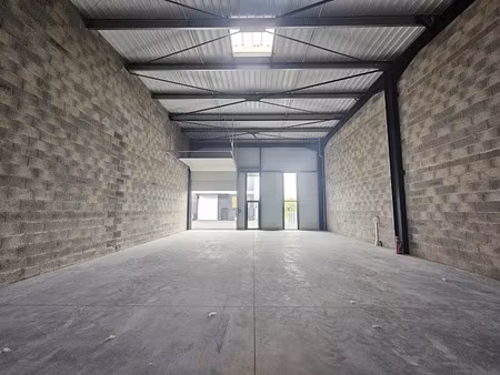 vente locaux professionnels 178 m² à ayguemorte-les-graves (33640)  410 000 €