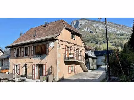maison avec jardin et terrasse saint-pierre-de-chartreuse (38)