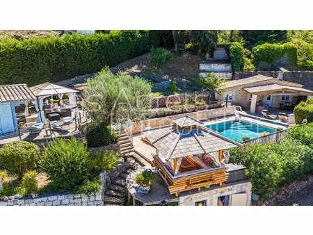 ensemble immobilier - 3 dépendances