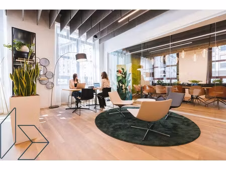 location commerce 147 m² à auray (56400)