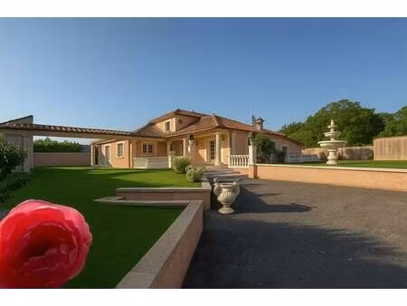 vente maison 7 pièces 230 m² châlons-en-champagne (51000)