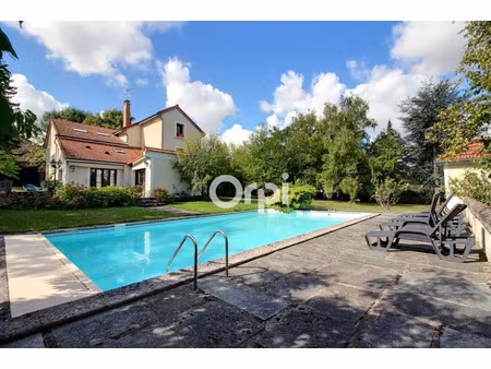 vente maison 7 pièces 239 m² à grigny (91350)  700 000 €