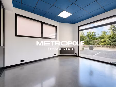 location commerce 12 m² à vindry-sur-turdine (69490)