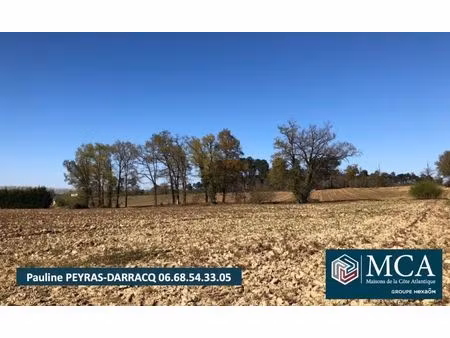 vente terrain 1800 m² momuy (40700)