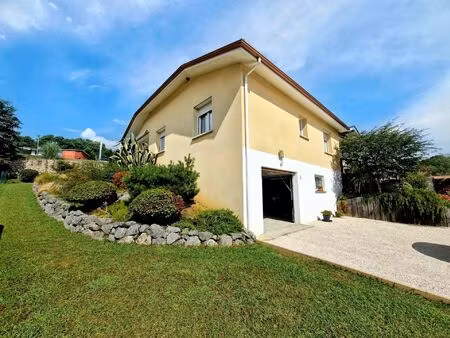 vente maison 4 pièces 110 m² cauneille (40300)