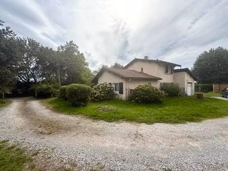 vente maison 6 pièces 111 m² pey (40300)