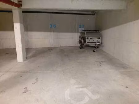 location garage box et parking à saint-brieuc (22000) : à louer / saint-brieuc