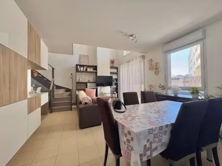 vente appartement 5 pièces 100 m² à marseille 2ème (13002)  299 500 €