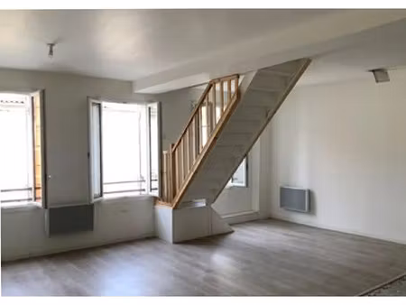 vente appartement 3 pièces 74 m² à coutras (33230)  107 500 €