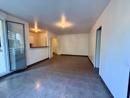 vente appartement 4 pièces 76 m² corbeil-essonnes (91100)