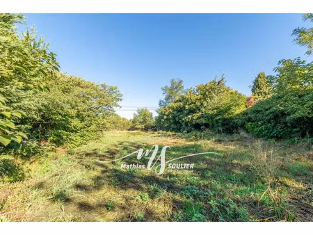 vente terrain 888 m² à eguilles (13510)  388 000 €