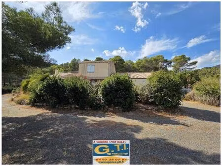 villa - 203m ²