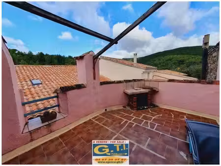 maison de village - 73m ²