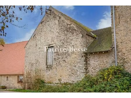 à 55 km au sud de paris et à 10 km au nord de fontainebleau  une ancienne grange...