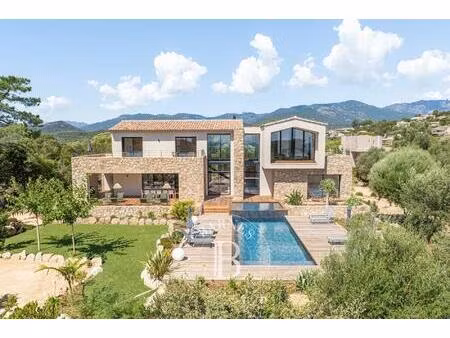 exclusivité  pinarello  villa neuve en pierre  4 chambres  piscine  vue mer et plage à...