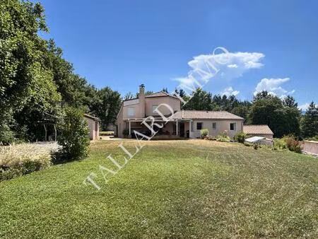 exclusivité tallard  villa t5  145 m2 + dépendances sur terrain 1450 m2
