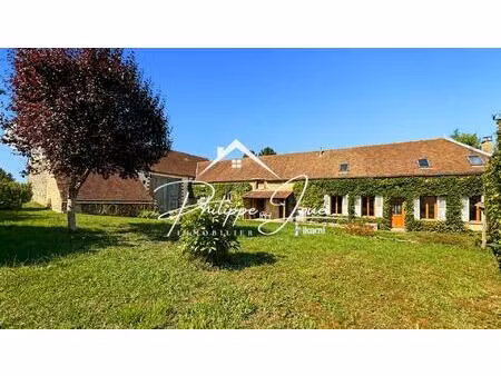 maison 5 pièces de 100 m2 à st maurice aux riches hommes 89190