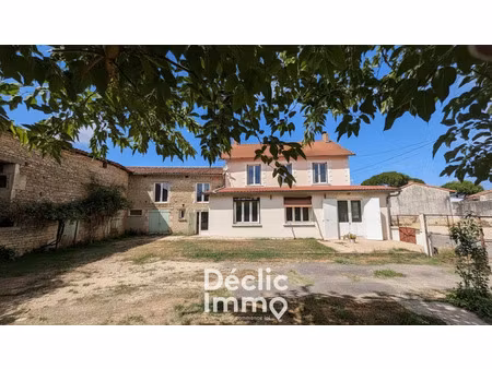 vente maison 5 pièces 190 m² voulême (86400)