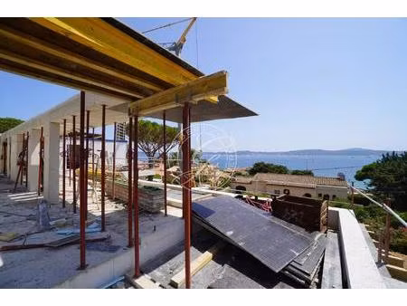 villa comtemporaine neuve sainte-maxime