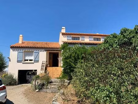 vente maison piscine à saint-gilles-croix-de-vie (85800) : à vendre piscine / 156m² saint-