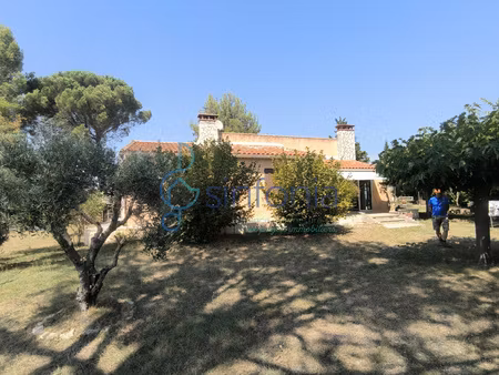 villa 100 m2 sur terrain arboré à moussac  3 eme chambre a c